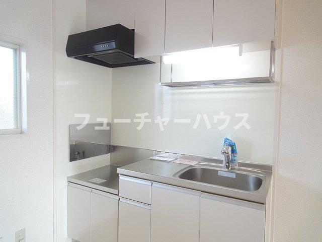 キッチン　コンパクトなキッチンで掃除もラクラク