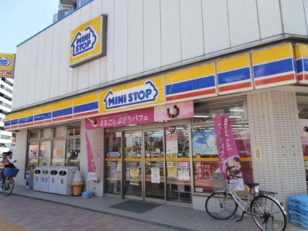 コンビニ　ミニストップ 吾妻橋3丁目店（コンビニ）まで587m