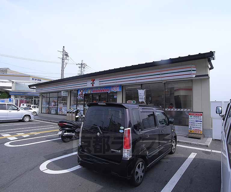 コンビニ　セブンイレブン京都大枝中山店（コンビニ）まで400m