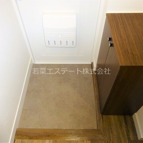 玄関　他部屋参照