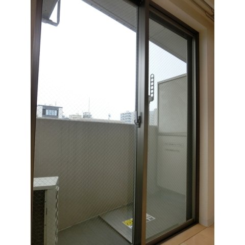 バルコニー　※別部屋の参考写真です。