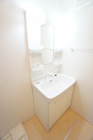ＪＲ外房線 誉田駅 徒歩14分 2階建 築10年の内装写真