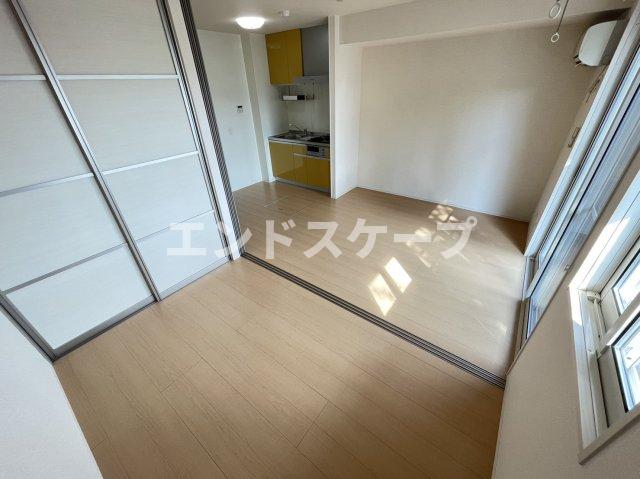 ＪＲ両毛線 駒形駅 徒歩15分 3階建 築16年の内装写真