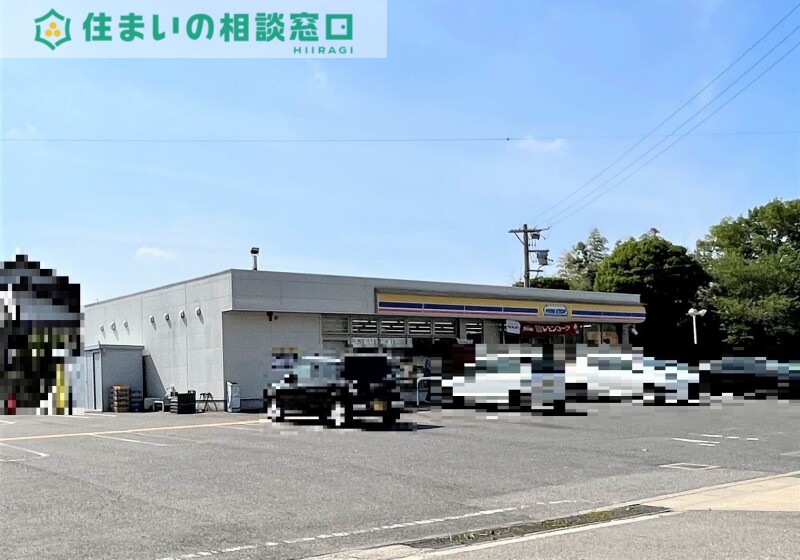 名鉄名古屋本線 東岡崎駅 バス乗車時間：10分 最寄りバス停で下車 徒歩3分 2階建 築18年の周辺写真