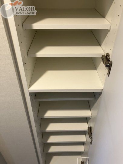 ブルーライン 吉野町駅 徒歩4分 10階建 築4年の玄関写真