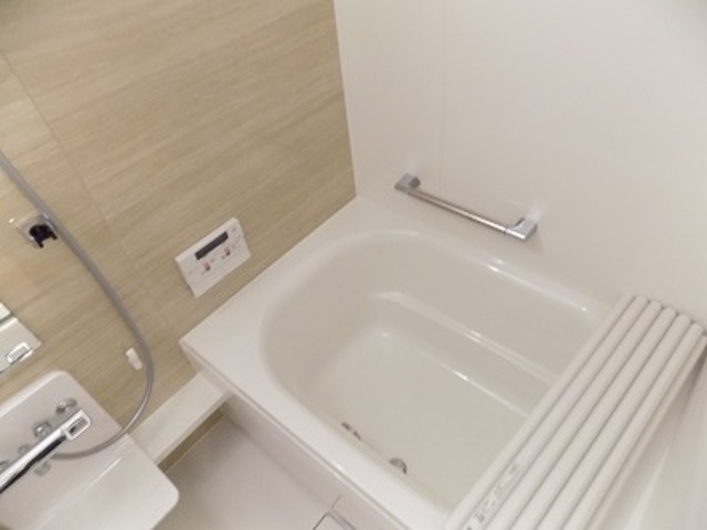VILLA北花田D-roomの風呂写真