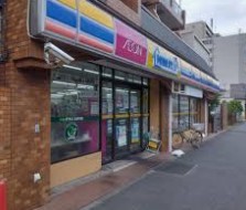 コンビニ　ミニストップ 川崎大師前店（コンビニ）まで317m