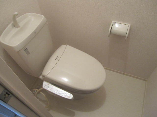 トイレ　ウォシュレット付きトイレ