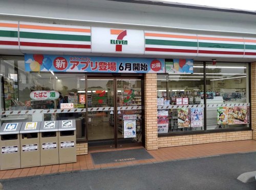 コンビニ　セブンイレブン 江東亀戸4丁目店（コンビニ）まで229m