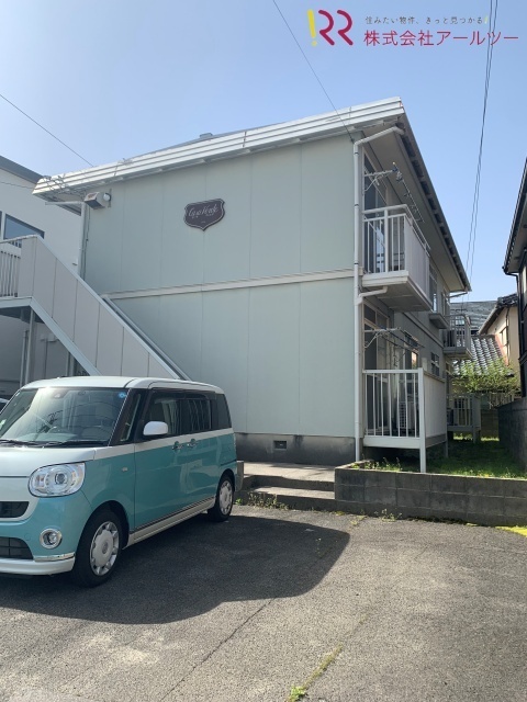 駐車場　敷地内駐車場
