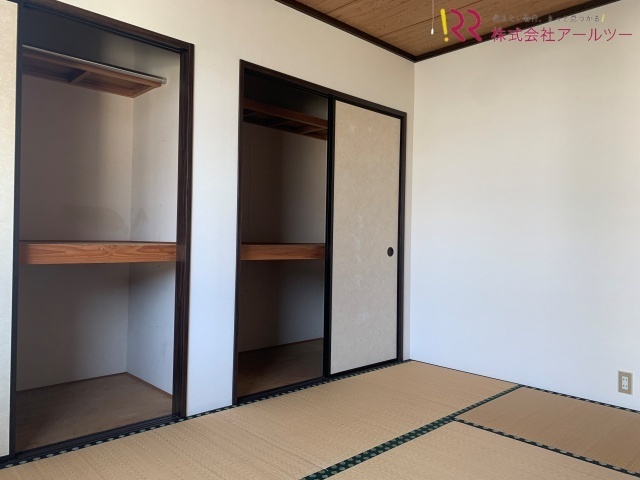 収納　押入２カ所
