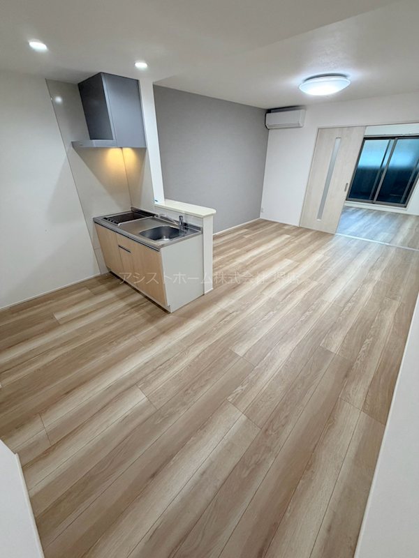 フジパレス堺百舌鳥梅町の居間写真