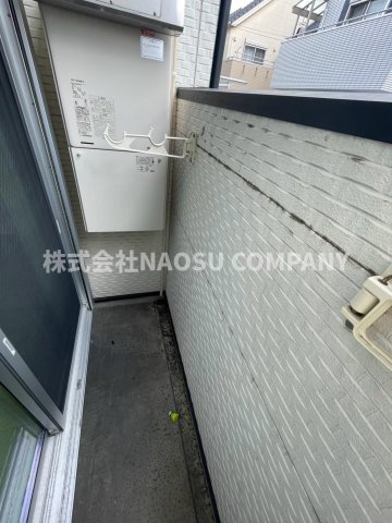 バルコニー　お洗濯にも便利なバルコニー付き