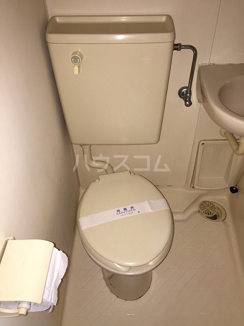 【川崎市幸区神明町のアパートのトイレ】