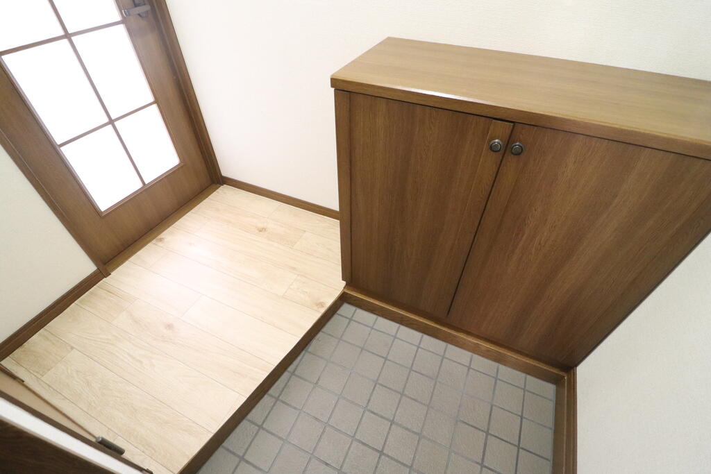 玄関　玄関です。