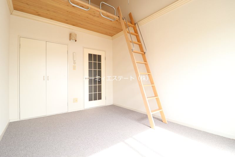 居室・リビング　洋室です♪