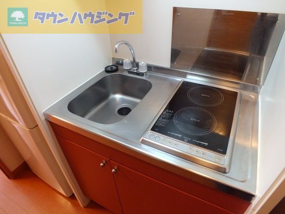 キッチン　2口電気コンロ