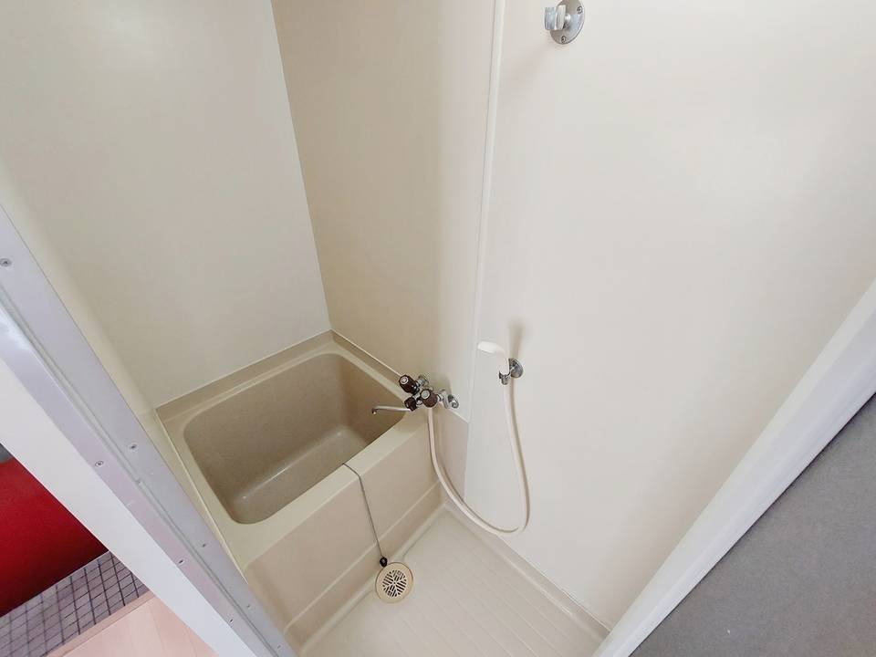 バス・シャワールーム　浴室