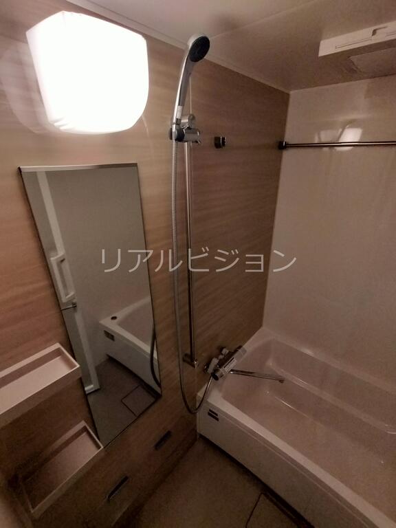 イプセ代々木上原Hillsの風呂写真