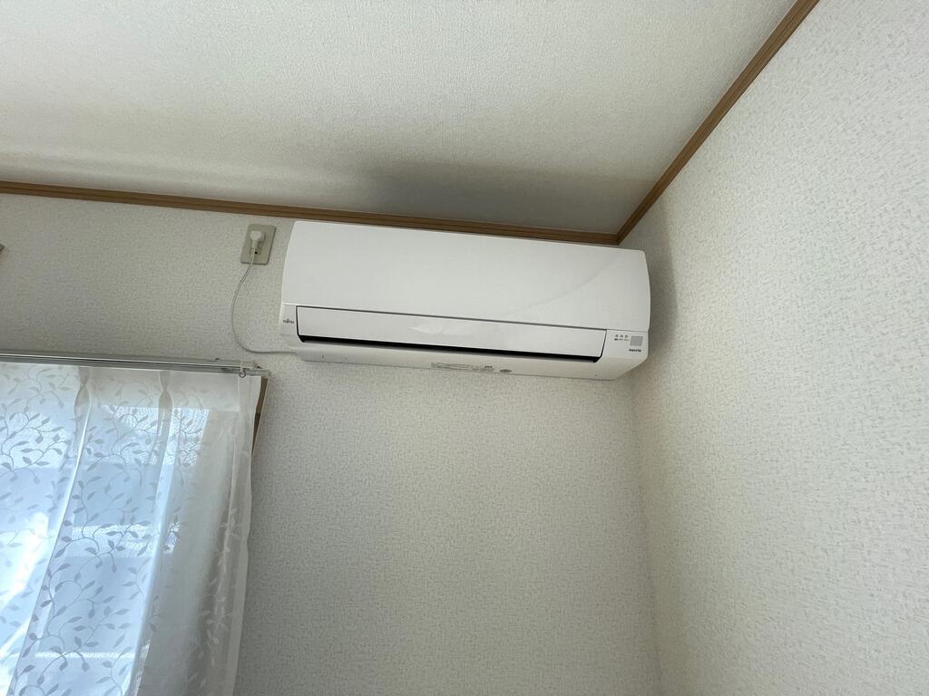 その他設備　エアコン２台付