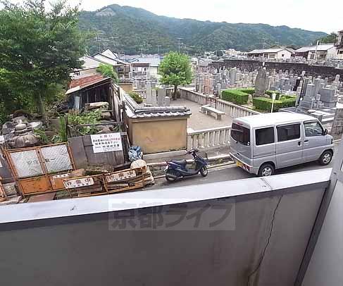 【京都市左京区吉田神楽岡町のマンションの眺望】