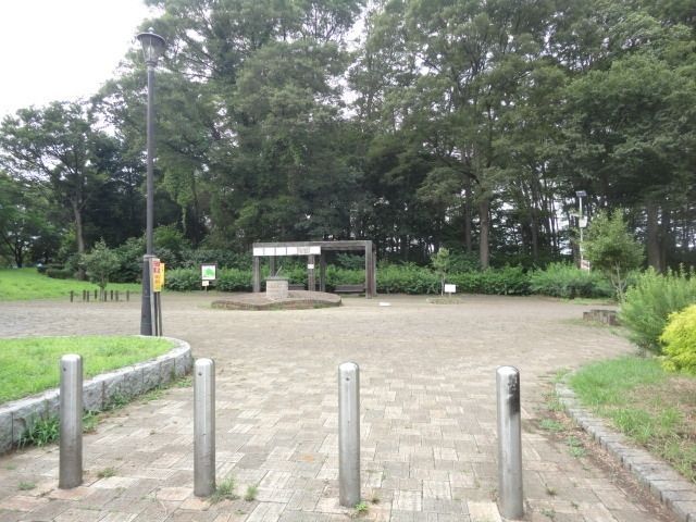 【グレイスヴィラの公園】