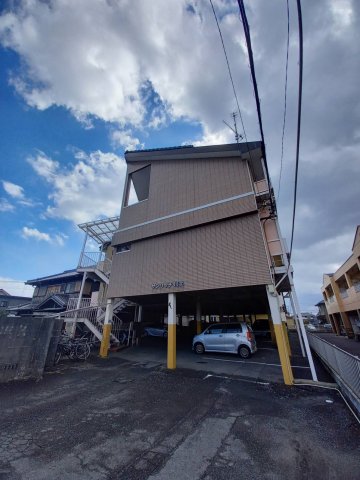 【サンリッチ川北の建物外観】