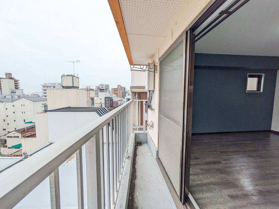 バルコニー　バルコニー
