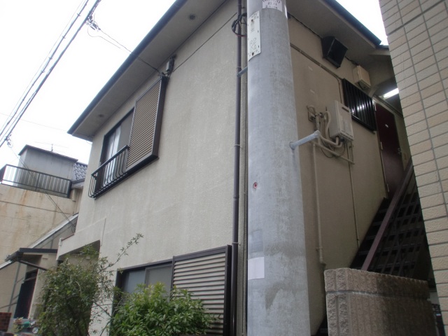 建物外観　木造２階建て