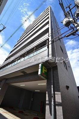 第15友建ビルの外観写真