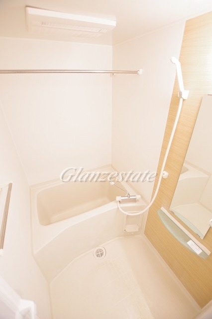 バス・シャワールーム　☆一日の疲れを癒すバスルーム☆