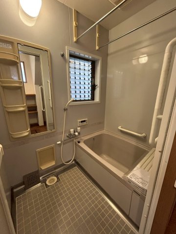 バス・シャワールーム　日々の疲れを癒すお風呂付です