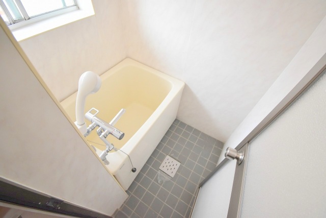 バス・シャワールーム　同物件別号室のお写真です