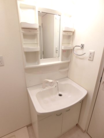 洗面設備　詳細は、RISUMO江坂本店→06-6155-7137まで♪