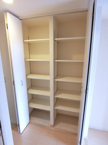 収納　詳細は、RISUMO江坂本店→06-6155-7137まで♪