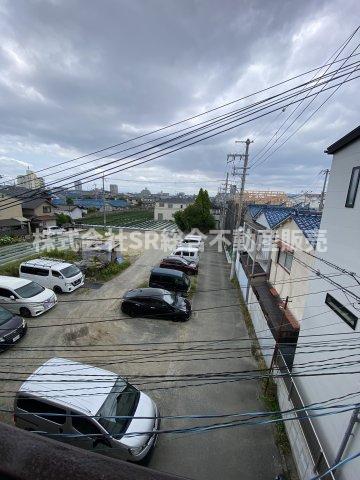 眺望　日光を遮る物がございません！お家の裏は田んぼです。