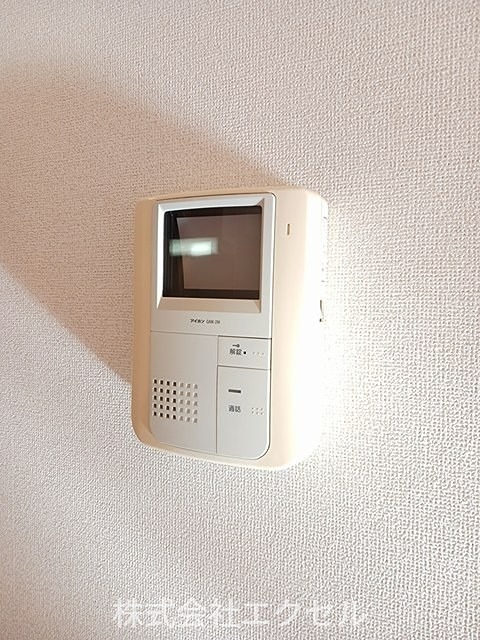 セキュリティ　モニター付きインターホンです。