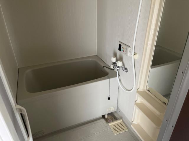 バス・シャワールーム　バス（イメージ）