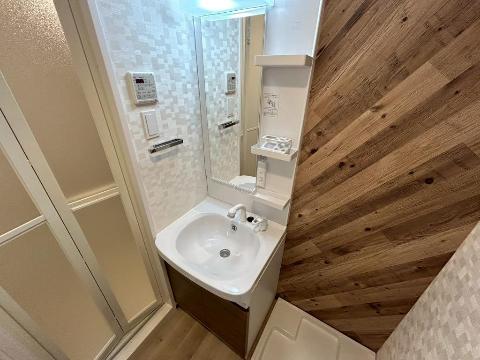 洗面設備　洗髪洗面化粧台