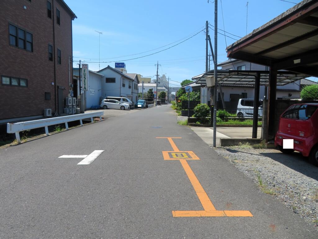 駐車場　近隣駐車場ございます