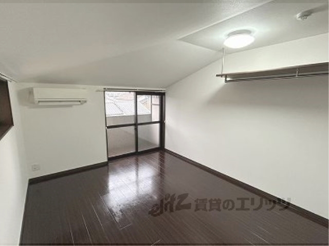 居室・リビング　洋室