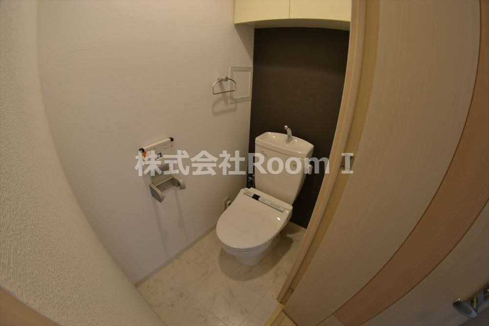 トイレ　落ち着いたトイレです