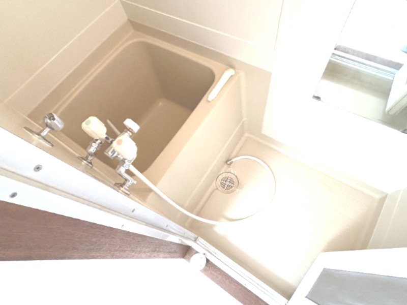 バス・シャワールーム　浴室