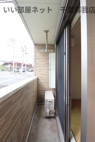 バルコニー　お洗濯にも便利なバルコニー付き