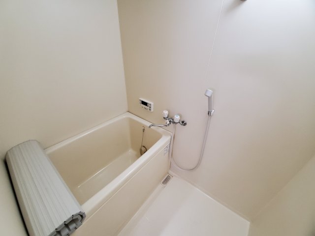 バス・シャワールーム　落ち着いた空間のバスルーム♪