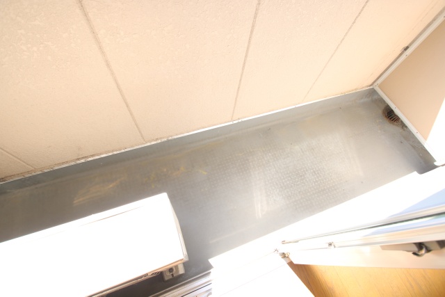 バルコニー　※別部屋の参考写真の為、原状優先です。