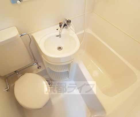 バス・シャワールーム　お掃除も楽々です