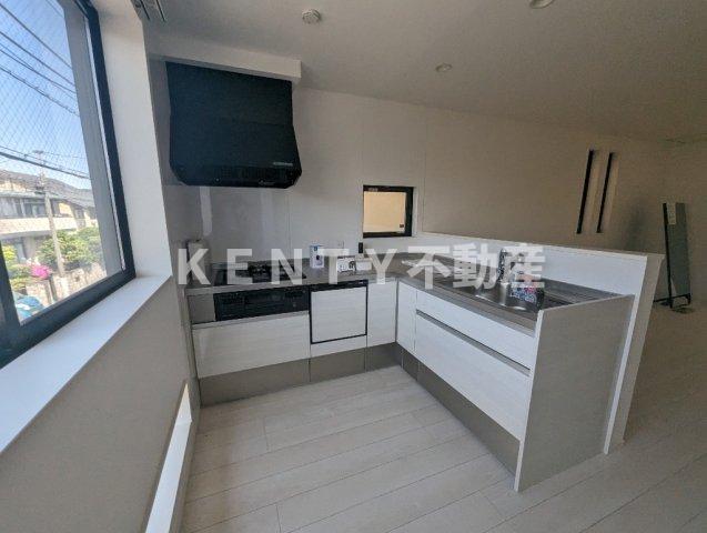 キッチン　キッチンでお料理をお楽しみください