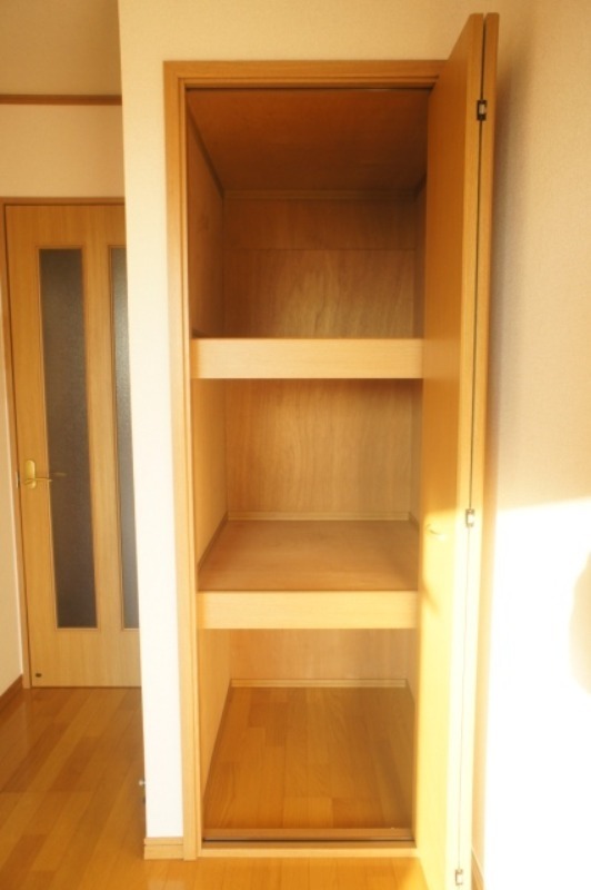 収納　図面と現状に相違がある場合には現状を優先