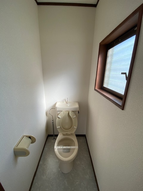六郷鈴木貸家のトイレ写真